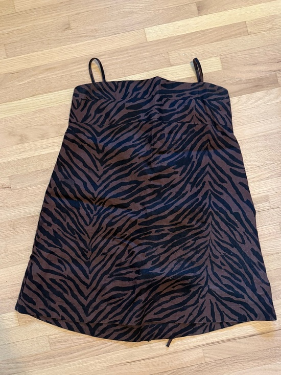 Banana Republic Dresses & Skirts - Banana Republic Brown and Black Zebra Print A-Line Skirt